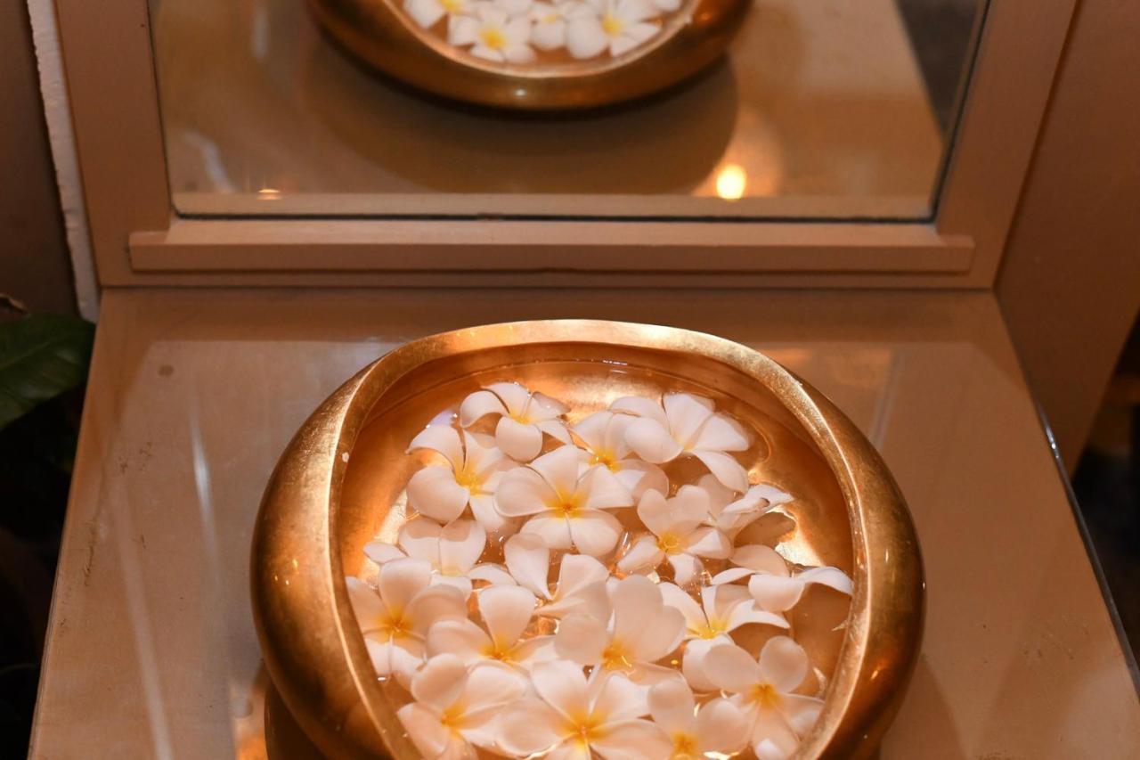 热带度假村精品酒店 Fehendhoo 外观 照片